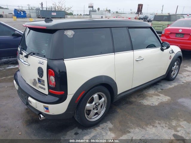 2008 MINI COOPER CLUBMAN WMWML33528TN66900 Photo 3