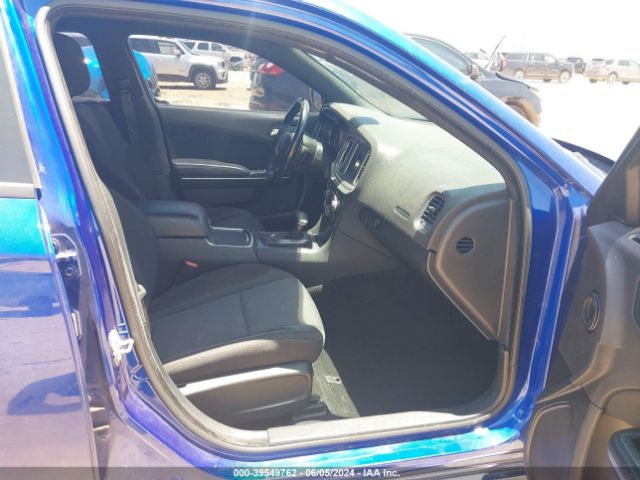 2C3CDXBG8KH664957 Dodge Charger Sxt Rwd