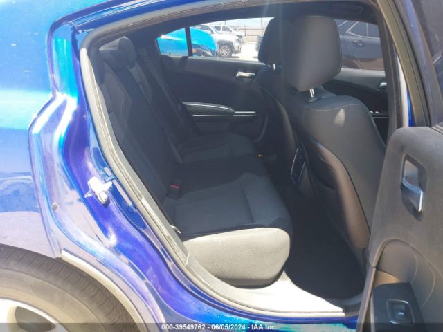 2C3CDXBG8KH664957 Dodge Charger Sxt Rwd