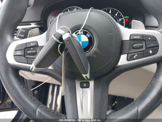 2019 BMW 530I WBAJA7C5XKWW31949 Photo 10