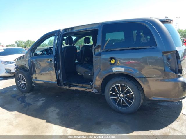 2C4RDGEG0KR617000 Dodge Grand Caravan Gt