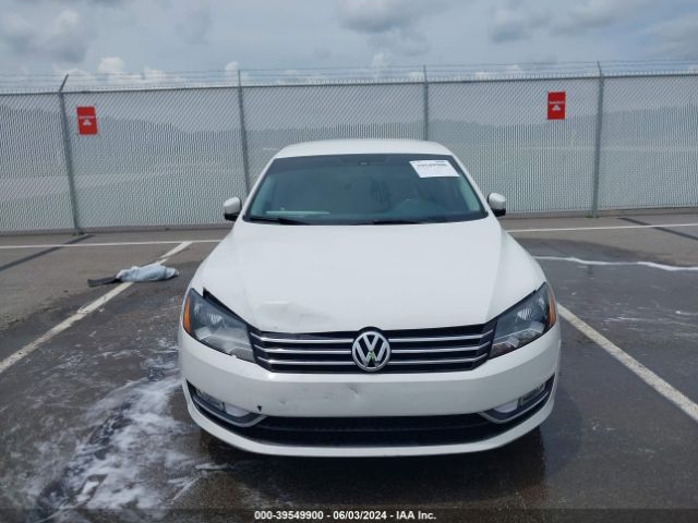 1VWAT7A34FC075527 Volkswagen Passat 1.8t Limited Edition