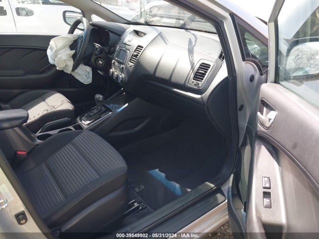 KIA FORTE LX 2017 3KPFL4A78HE132933 Image 5