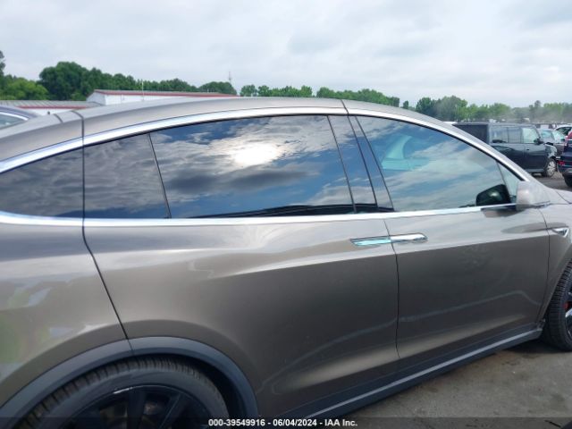 5YJXCBE43GFS00654 Tesla Model X 75d/p100d/p90d