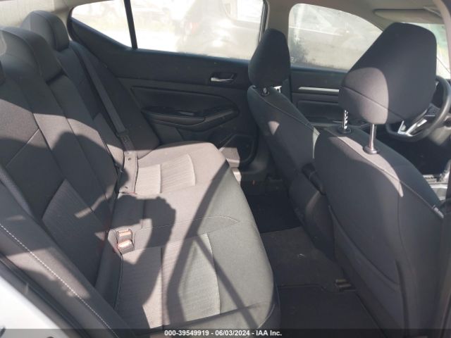 1N4BL4DW2NN308373 Nissan Altima Sv Intelligent Awd