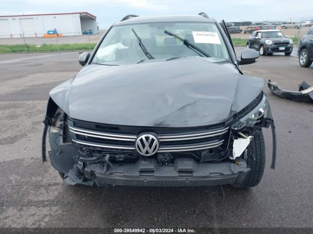 WVGBV7AX9HK024484 Volkswagen Tiguan 2.0t/2.0t S