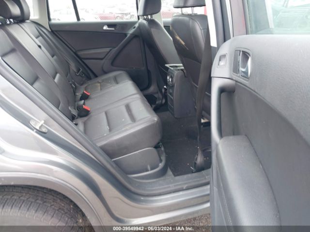 WVGBV7AX9HK024484 Volkswagen Tiguan 2.0t/2.0t S
