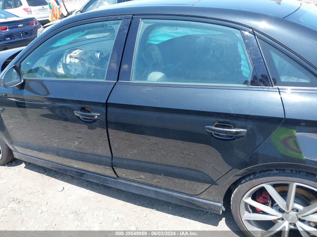 WAUB1GFFXJ1069717 Audi S3 2.0t Premium Plus/2.0t Tech Premium Plus