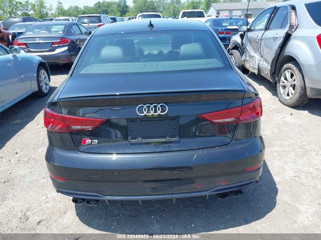 WAUB1GFFXJ1069717 Audi S3 2.0t Premium Plus/2.0t Tech Premium Plus