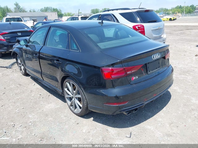 WAUB1GFFXJ1069717 Audi S3 2.0t Premium Plus/2.0t Tech Premium Plus