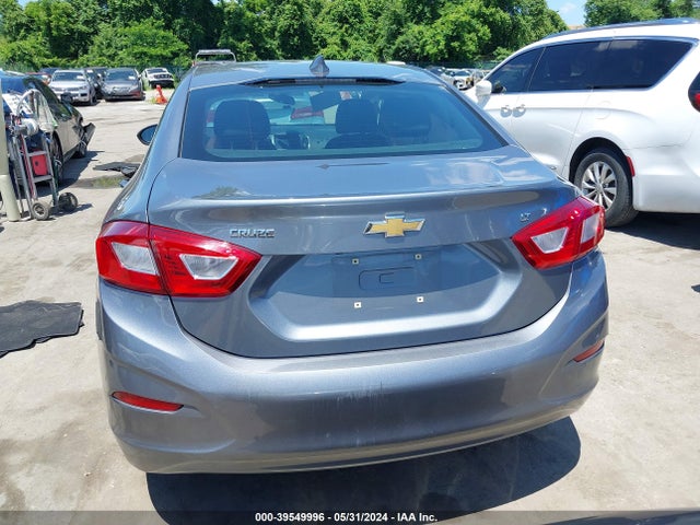 Chevrolet Cruze Lt Auto 2018 1G1BE5SM5J7193867 Image 16