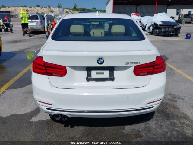 WBA8B9G30HNU54617 BMW 330I
