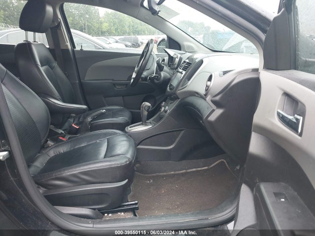 Chevrolet Sonic Ltz Auto 2015 1G1JE6SB3F4133658 Image 5