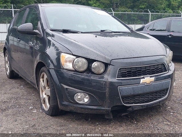 Chevrolet Sonic Ltz Auto 2015 1G1JE6SB3F4133658 Image 6