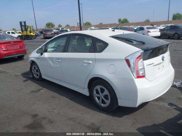 JTDKN3DU2F0404824 Toyota Prius Two