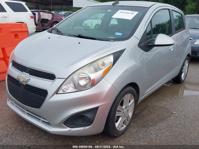 Chevrolet Spark 1lt Auto 2014 KL8CD6S94EC534178 Image 2