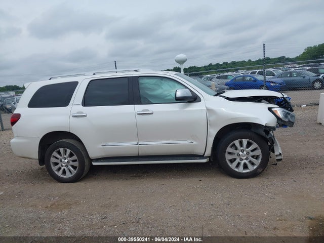 Toyota Sequoia Platinum 2018 5TDDY5G11JS162627 Image 14