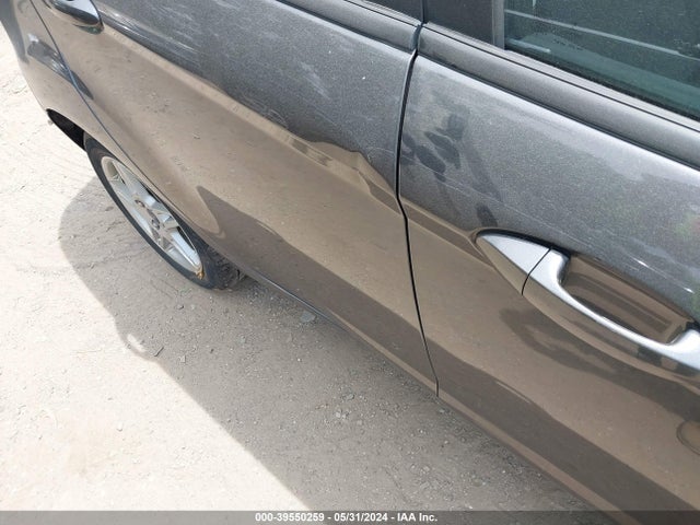 Ford FIESTA SE 2018 3FADP4EJ6JM122386 Image 13