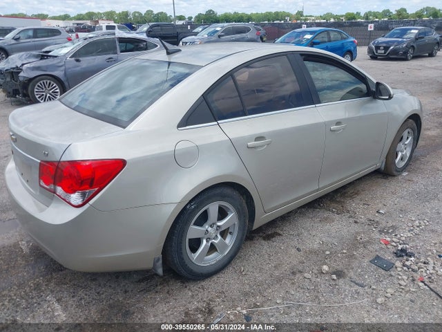 Chevrolet Cruze 1lt Auto 2014 1G1PC5SB3E7477336 Image 4
