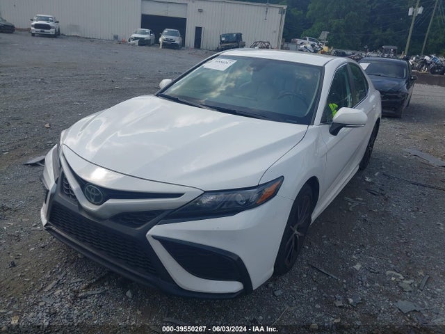 Toyota CAMRY SE 2022 4T1G11AK8NU662292 Image 2