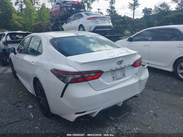Toyota CAMRY SE 2022 4T1G11AK8NU662292 Image 3