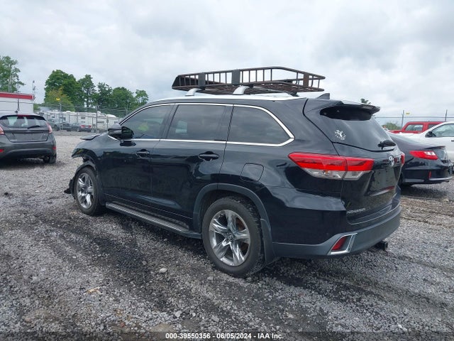 Toyota Highlander Limited Platinum 2019 5TDDZRFH8KS945142 Image 3