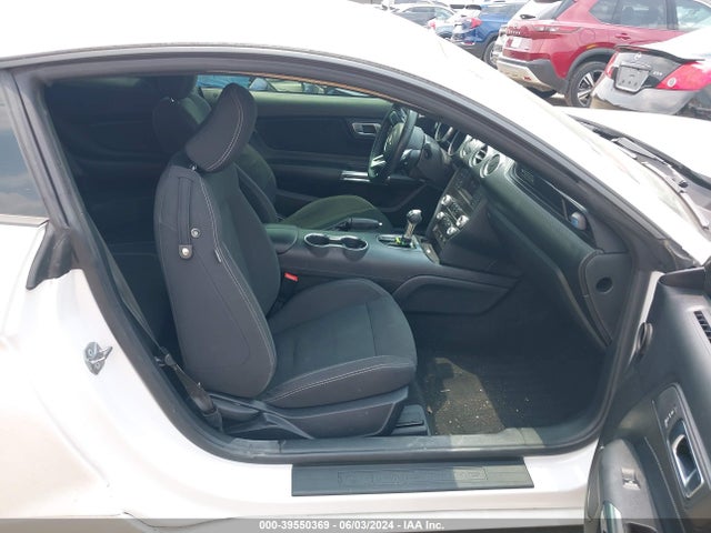 Ford Mustang Ecoboost Fastback 2020 1FA6P8TH9L5172031 Image 5