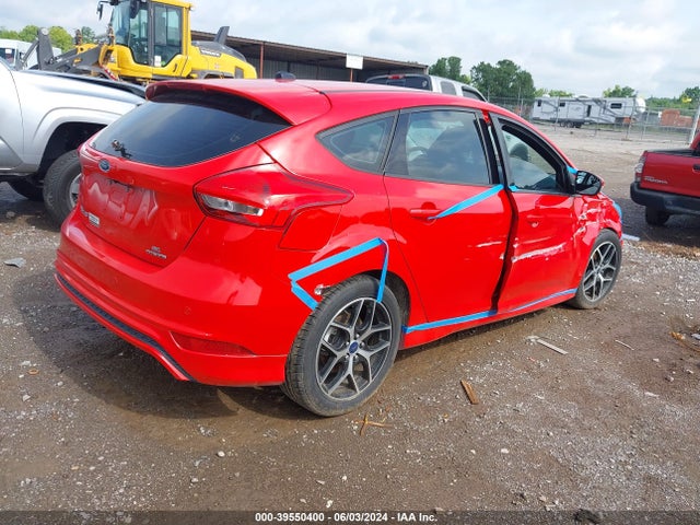 Ford FOCUS SE 2015 1FADP3K2XFL298227 Image 4