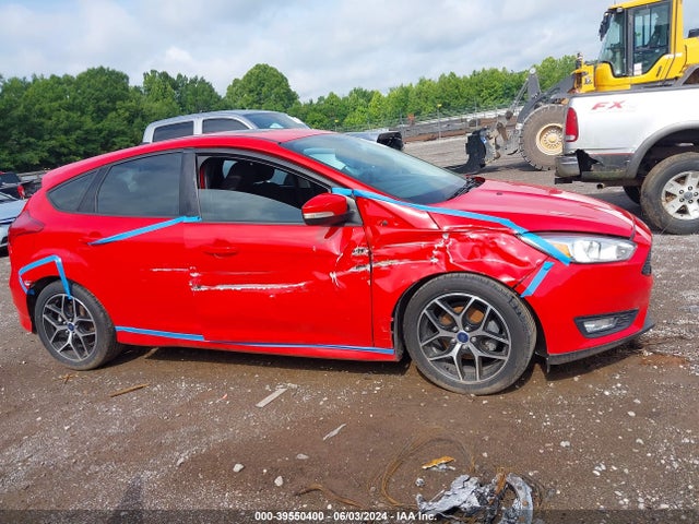 Ford FOCUS SE 2015 1FADP3K2XFL298227 Image 6