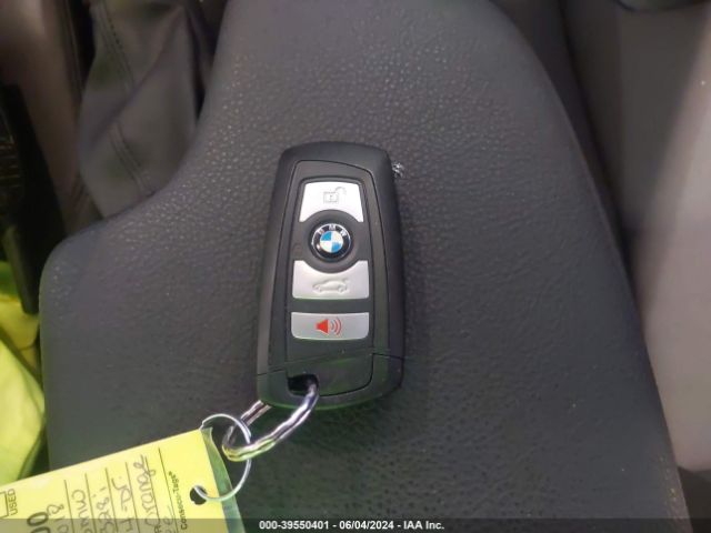 WBA8E5G57JNU47980 BMW 320i Xdrive