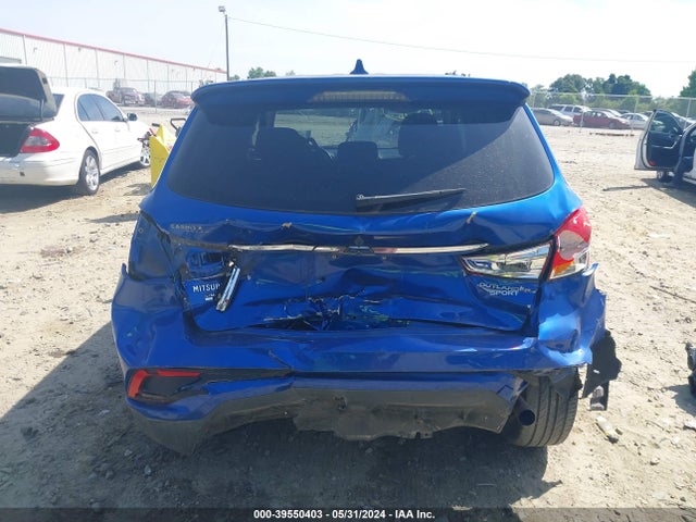 JA4AP3AU3JU004549 Mitsubishi Outlander Sport 2.0 Le
