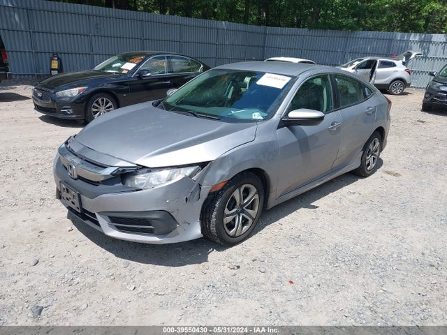 Honda Civic Lx 2018 2HGFC2F55JH532388 Image 2