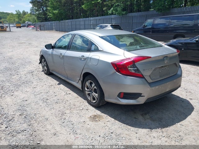 Honda Civic Lx 2018 2HGFC2F55JH532388 Image 3