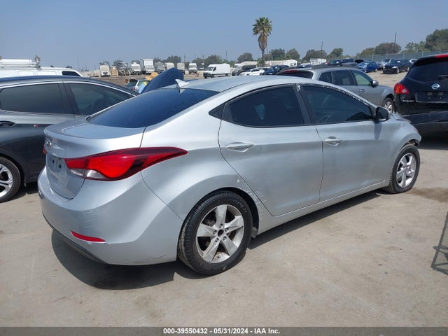 Hyundai ELANTRA SE 2014 5NPDH4AE4EH514942 Image 4