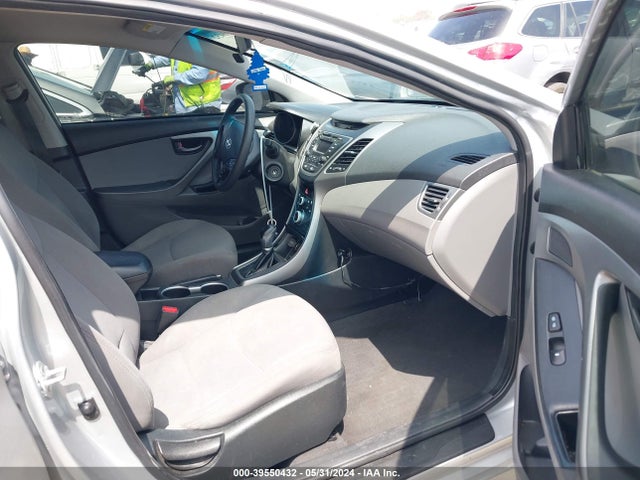 Hyundai ELANTRA SE 2014 5NPDH4AE4EH514942 Image 5