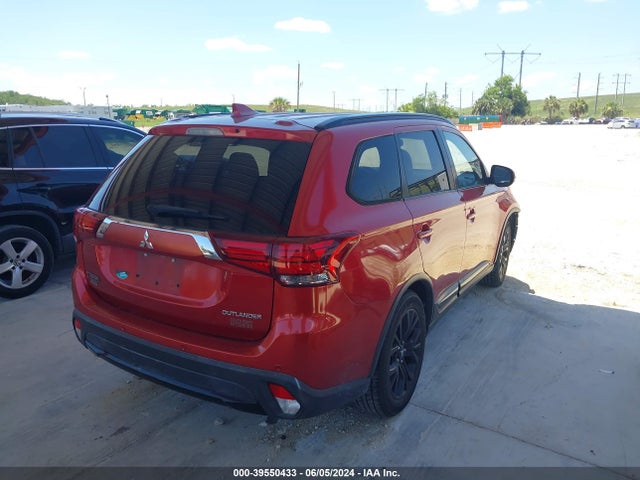 Mitsubishi Outlander Le 2018 JA4AD3A33JZ044049 Image 4