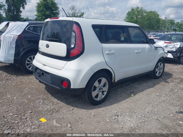 KIA Soul 2018 KNDJN2A23J7905312 Image 4