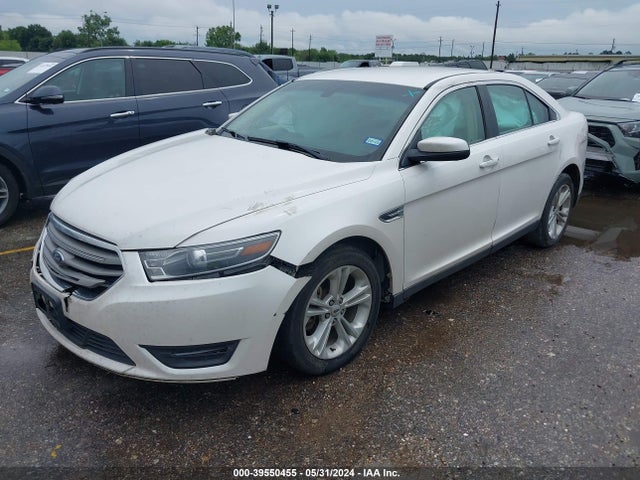 Ford TAURUS SEL 2018 1FAHP2E86JG118674 Image 2