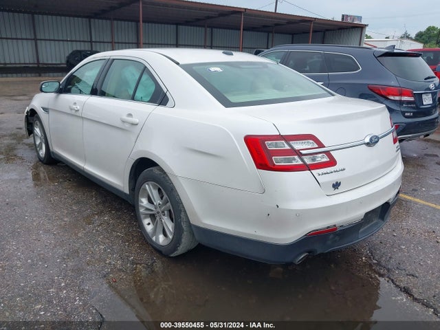 Ford TAURUS SEL 2018 1FAHP2E86JG118674 Image 3