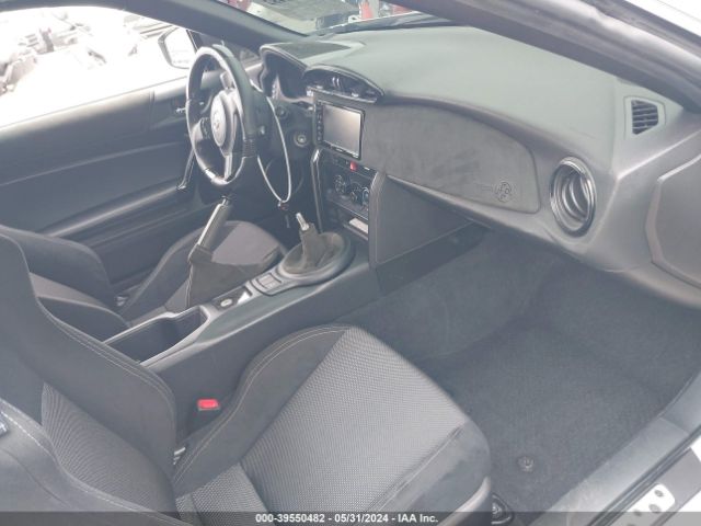 JF1ZNAA14E9704166 Scion FR-S