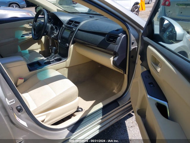 Toyota CAMRY LE 2017 4T1BF1FK8HU703058 Image 5