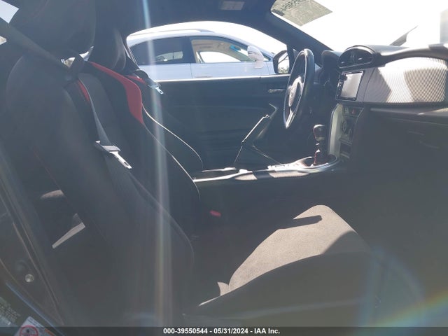 JF1ZNAA17G9707386 Scion FR-S