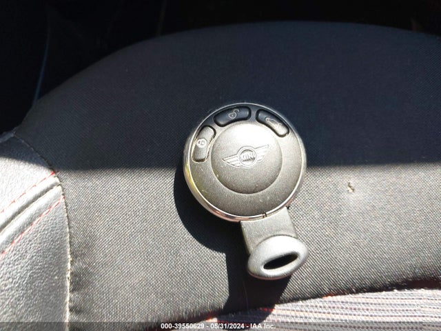 2011 MINI COOPER S COUNTRYMAN WMWZC3C55BWH98115 Photo 10