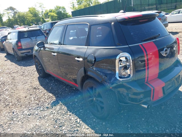 2011 MINI COOPER S COUNTRYMAN WMWZC3C55BWH98115 Photo 2