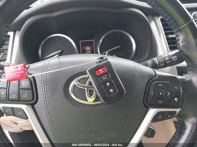 Toyota Highlander Xle 2019 5TDJZRFH7KS923572 Image 11