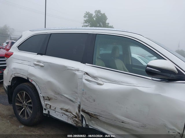 Toyota Highlander Xle 2019 5TDJZRFH7KS923572 Image 14