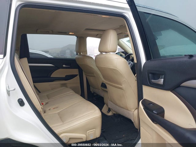 Toyota Highlander Xle 2019 5TDJZRFH7KS923572 Image 8