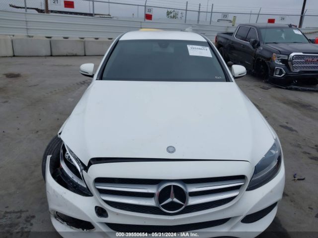 55SWF4JB1HU229038 Mercedes-Benz C 300 Luxury/sport