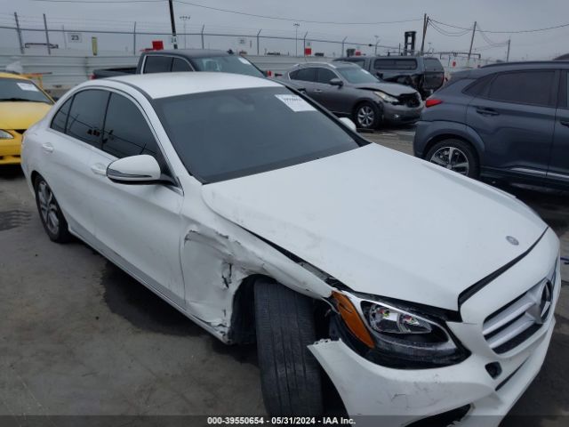 55SWF4JB1HU229038 Mercedes-Benz C 300 Luxury/sport
