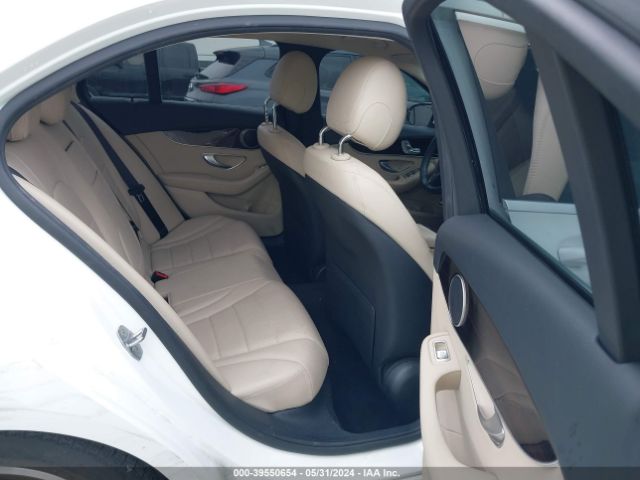 55SWF4JB1HU229038 Mercedes-Benz C 300 Luxury/sport